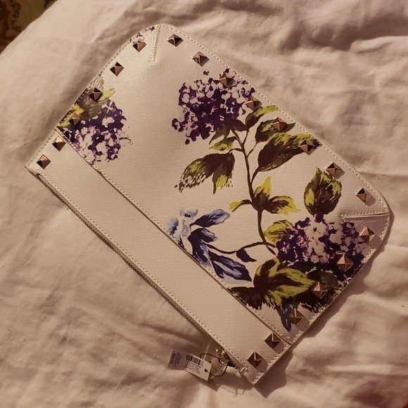 WHITE house black market wristlet NWT - Picture 1 of 11